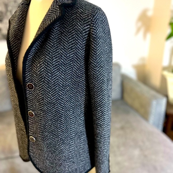 ✅ Talbots Black and Gray Herringbone Cardigan Sweater - Picture 15 of 16